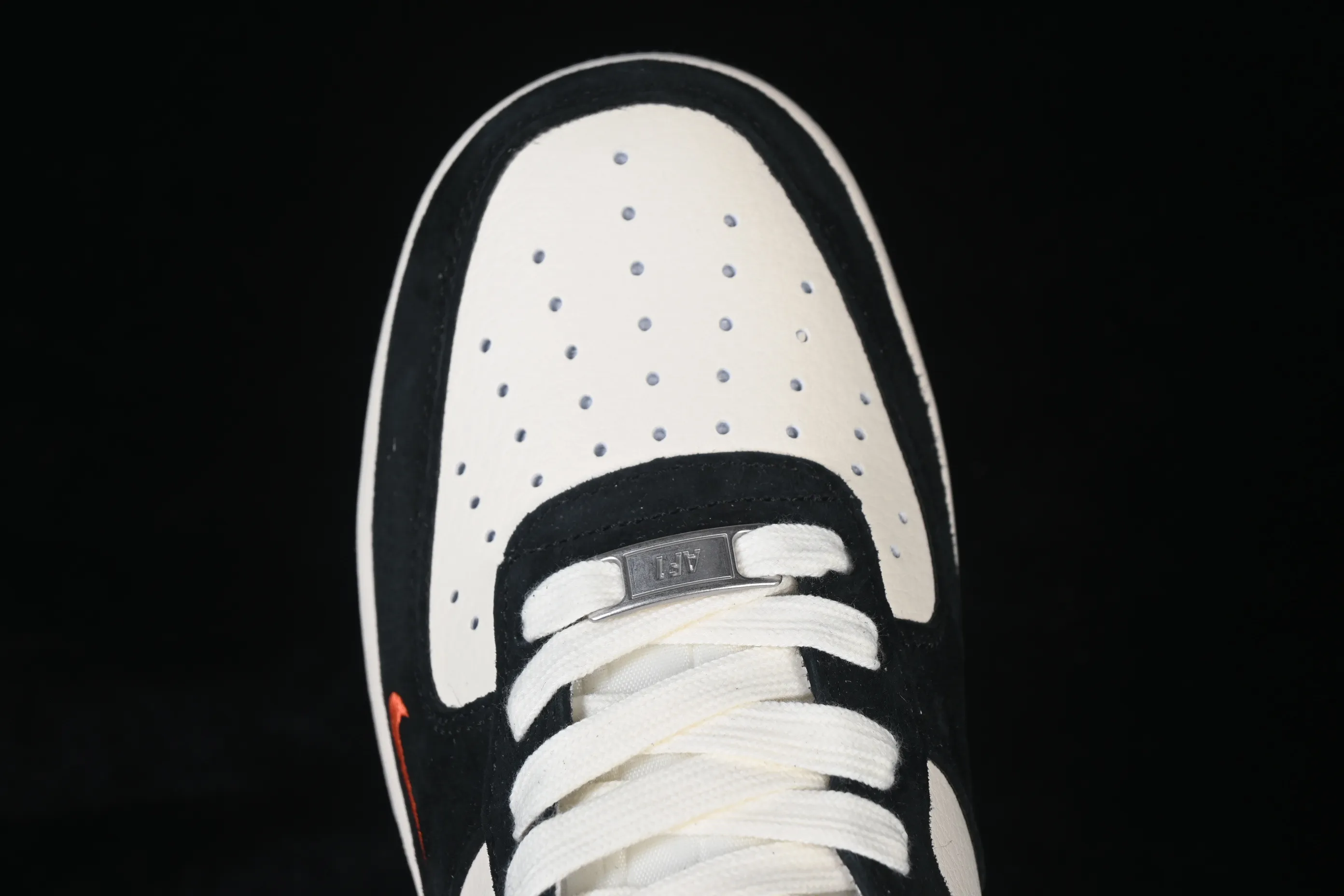 All categories Nk Air Force 1 Air Force series Nk Air Force 1 Low Air Force low-top Nike Air Force 1'07 Low Year of the Horse limited suede black Air Force 1 low-top casual sneakers XD0028-006